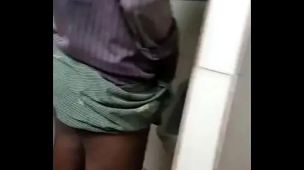 XXX pissing and holding cock of desi gay labour in lungi mega Videos