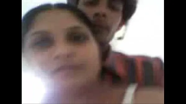 XXX caso de tia e sobrinho indiano mega vídeos