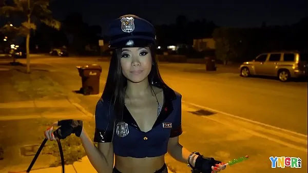 XXX YNGR - Asian Teen Vina Sky Fucked On Halloween मेगा वीडियो