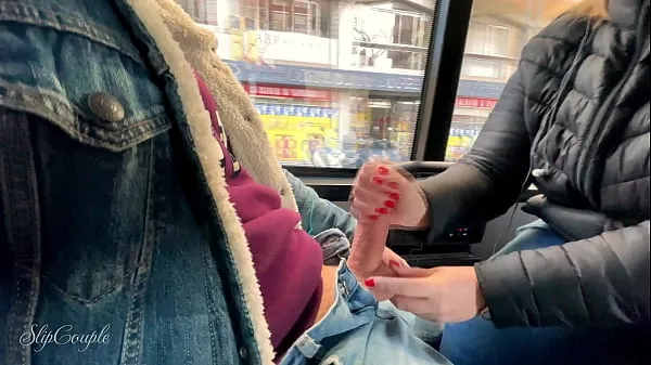 XXX Footjob Blowjob and sloppy Handjob in a public bus :PP Video mega